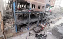 Israel không kích đồng loạt thủ đô Tehran và Beirut