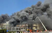 Cháy lớn tại nhà máy phụ tùng ô tô tại Hàn Quốc, ít nhất 50 người bị thương