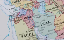 Các quốc gia Vùng Vịnh trục xuất nhân viên ngoại giao Iran khi căng thẳng leo thang
