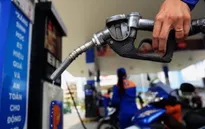 Việt Nam giữ vững "phòng tuyến" xăng dầu giữa bão giá thế giới
