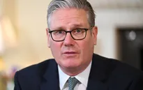 Thủ tướng Anh Keir Starmer đối mặt áp lực từ chức 