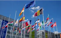 EU tạm thông qua khoản vay 90 tỷ Euro cho Ukraine