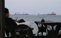 Mỹ - Iran giằng co quyền kiểm soát eo biển Hormuz