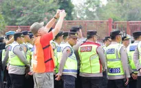 1500 nhân viên an ninh được huy động tới sân Pakansari làm nhiệm vụ trận Indonesia - Việt Nam