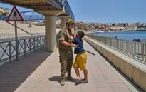 Mòn mỏi chờ đợi sau làn sóng di cư tại Ceuta