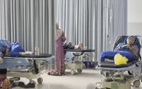 Hàng trăm học sinh Indonesia bị ngộ độc thực phẩm