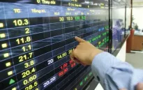 VN-Index giảm hơn 14 điểm