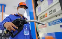Giá xăng giảm hơn 1.000 đồng/lít