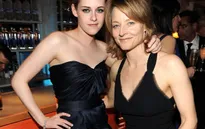 Jodie Foster tự hào về Kristen Stewart
