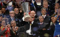 Chelsea với Rafa Benitez - "Bạc như vôi"!