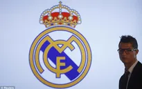 Hưởng lương cao nhất thế giới, CR7 đưa M.U vào dĩ vãng