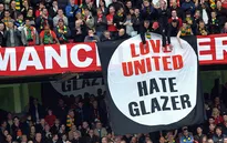 Manchester United: Nhà Glazer sẽ cuốn gói khỏi sân Old Trafford?