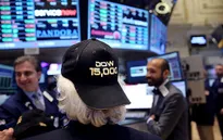 Dow Jones, S&P 500 lập kỷ lục trên sàn chứng khoán Mỹ