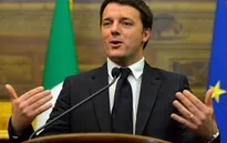 Thủ tướng Italy vượt qua cuộc bỏ phiếu tín nhiệm