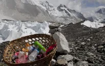 Nepal quy định bảo vệ môi trường với người leo núi