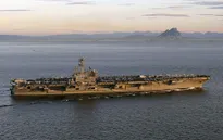 Mỹ điều tàu sân bay tới Vùng Vịnh