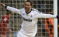 Phớt lờ Arsenal, Higuain chính thức cập bến Napoli trong vài giờ tới