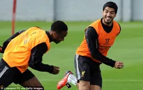 Không thể rời đi, Suarez "hứa" toàn lực vì Liverpool