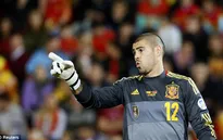 Phớt lờ Arsenal, Victor Valdes đang mơ về nước Pháp