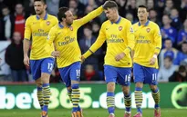 VIDEO: Arsenal "vùi dập" Cardiff ngay trên sân đối phương