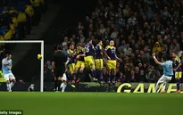 Mourinho "coi nhẹ" Arsenal, Man Utd, tâng bốc Man City