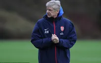 Arsenal dính "bão" chấn thương, HLV Arsene Wenger lại "đau đầu"