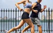 Nên hay không việc tập thể dục buổi trưa?