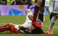 Vì Pepe, Iker Casillas hứa cho Sergio Busquets "ăn tát"