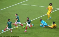 Mexico 1-0 Cameroon: Sư tử "hóc" xương rồng