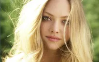 Amanda Seyfried sợ cha xem phim "nóng" của mình