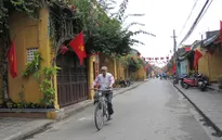 Từ 15/3, cán bộ, công chức TP Hội An đi làm bằng xe đạp