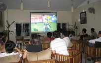 Các quán cà phê bóng đá ảm đạm đêm khai mạc World Cup