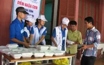Huế: Hơn 15.000 suất cơm miễn phí cho thi sinh dự thi đại học