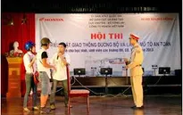 Hội thi tìm hiểu Luật Giao thông Hội Nông dân các tỉnh miền Trung