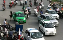 Hà Nội bắt đầu cấp, đổi phù hiệu taxi mới từ hôm nay (15/8)