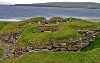 Ghé thăm ngôi làng thời tiền sử ở Scotland