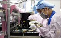 Các nhà máy của Apple tại Trung Quốc vi phạm luật lao động