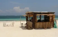 Những quán bar độc đáo trên bờ biển