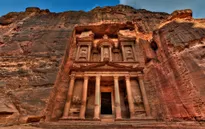Petra - "Thành phố hoa hồng đỏ" của Jordan