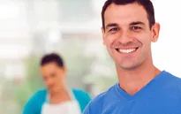 Tại sao đàn ông “mất điểm” khi dọn dẹp?