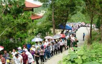 Hàng vạn người viếng Đại tướng Võ Nguyên Giáp dịp nghỉ lễ 30/4 và 1/5