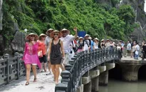 Việt Nam tiếp tục là điểm đến hấp dẫn của du khách quốc tế