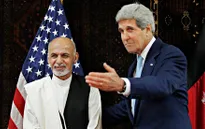 Ngoại trưởng Mỹ tới Afghanistan giải quyết mâu thuẫn hậu bầu cử