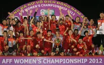 Lễ trao giải AFF 2013: ĐT nữ Việt Nam nhận danh hiệu ĐT nữ của năm
