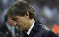 Man City chính thức sa thải HLV Roberto Mancini