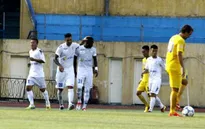Hà Nội T&T tiến sát ngôi vương sau trận có 4 quả penalty
