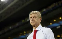 Wenger thừa nhận thất bại trước Liverpool về Suarez