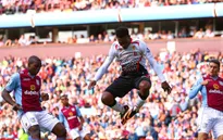 Liverpool - Aston Villa: "Quỷ đỏ" Merseyside trỗi dậy