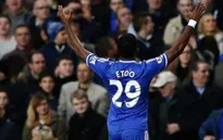 Chelsea 3-1 Manchester United: Eto'o vùi xác "Quỷ" bằng cú hat-trick