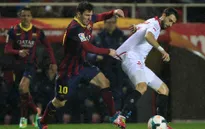 Sevilla 1-4 Barcelona: Messi đưa Barca trở lại ngôi đầu (VIDEO)